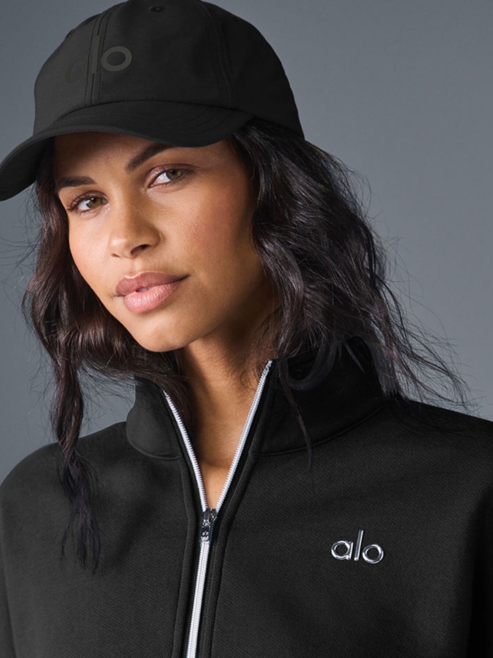 ALO Yoga Black Relaxed Sweatshirt- SM